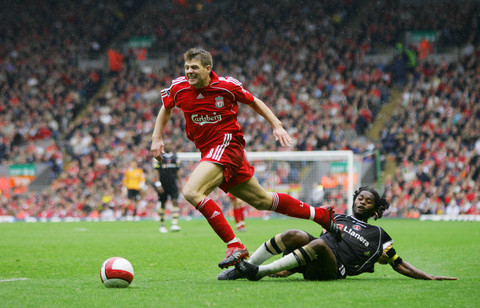 替补球员关键进球逆转比赛