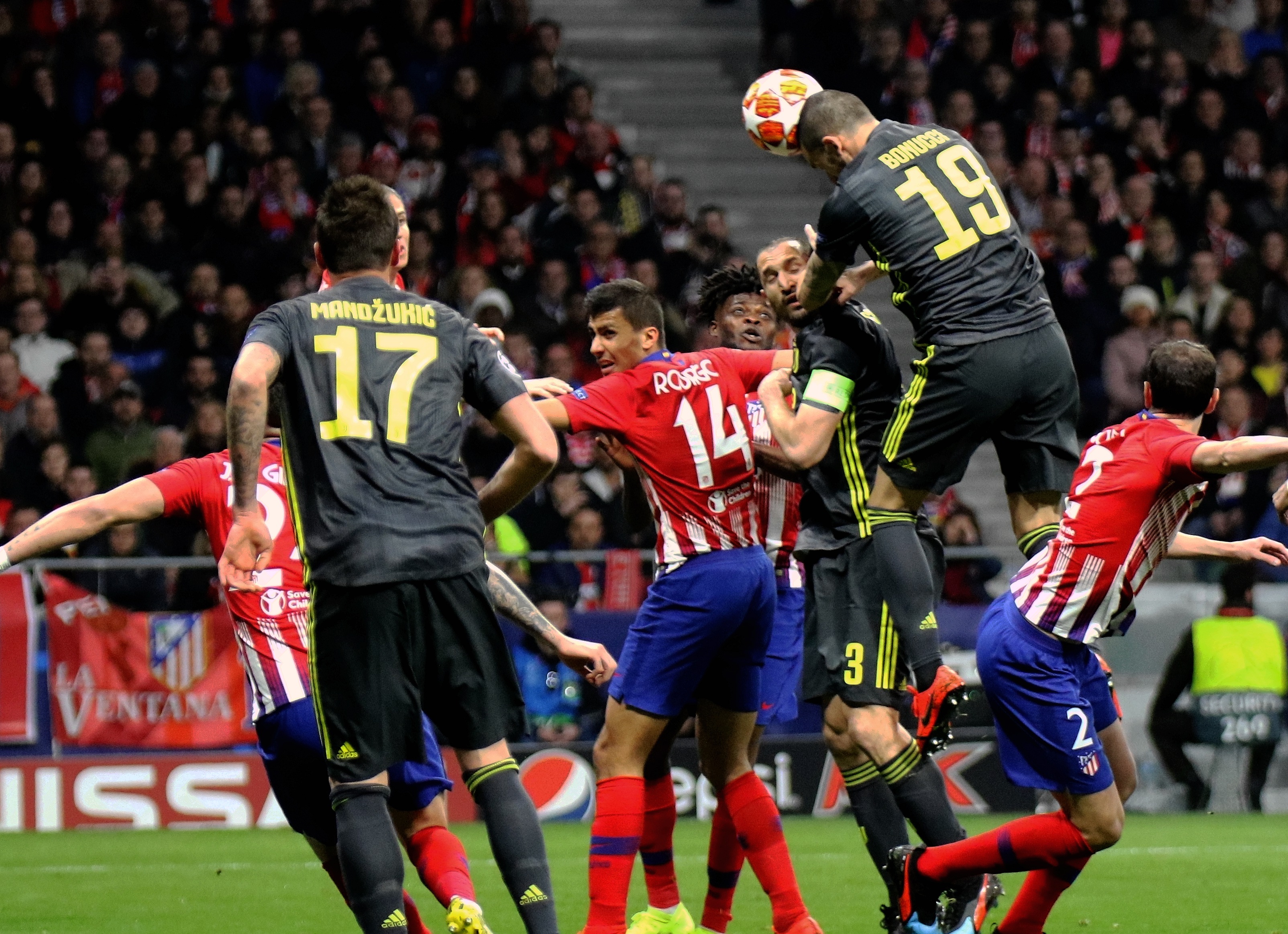 西媒：皇马已开始物色新帅，齐达内和克洛普在列