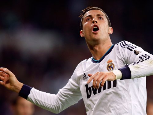 圆梦，在山顶解说解放者杯的男孩获邀与专业解说一起解说秘鲁甲