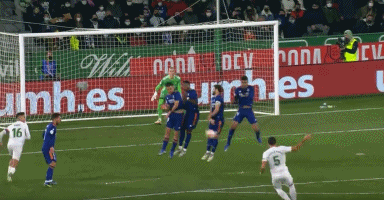 吾米提江：看到冠军奖杯，还是觉得一点也不累、一切都值得